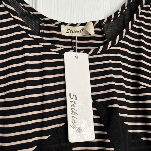 Black/white with mesh detailing dress - Picture 4 of 4